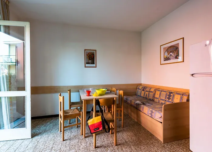 Charming With Swimming Pool Near The