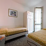 דירה Charming With Swimming Pool Near The *