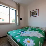 Charming With Swimming Pool Near The Apartment Bibione
