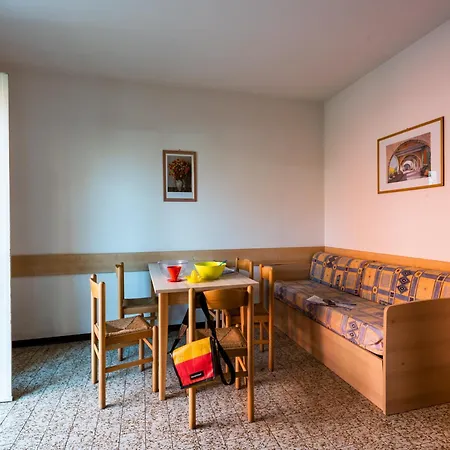 Charming House Near The With Pool